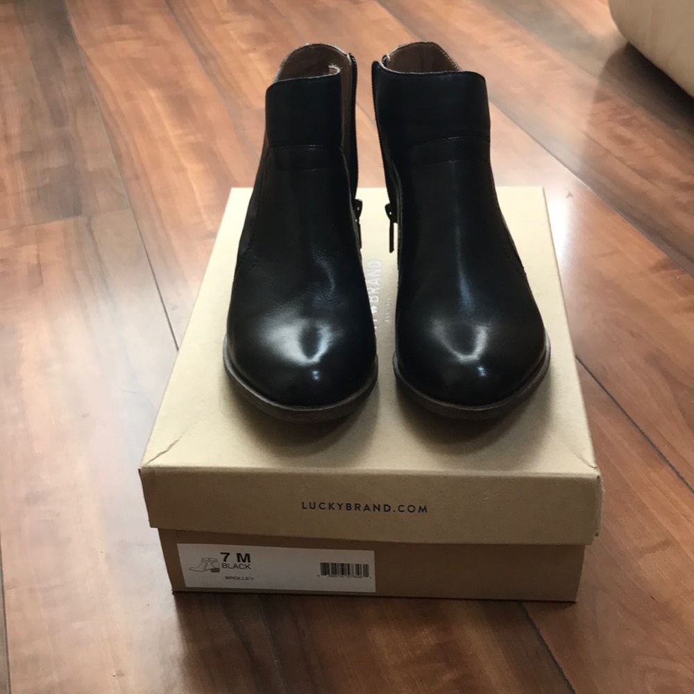 Lucky Brand Brolley Black Booties in size 7M